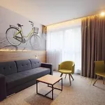 Active Hotel